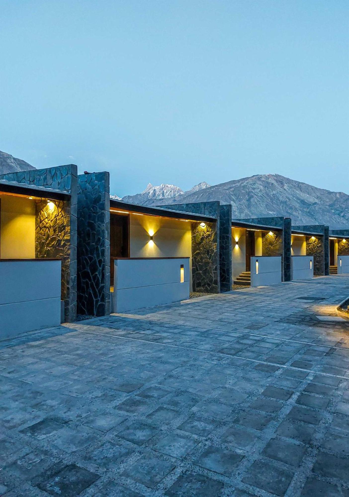 Hotel Himmel Skardu By Luxus Exterior foto